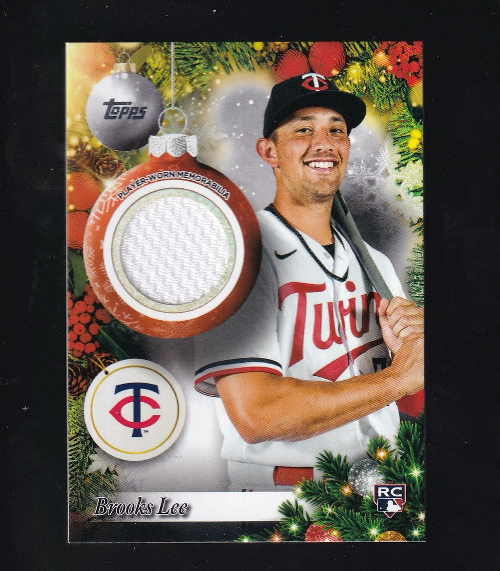 2025 Topps Holiday #PR-BL Brooks Lee Player Relics