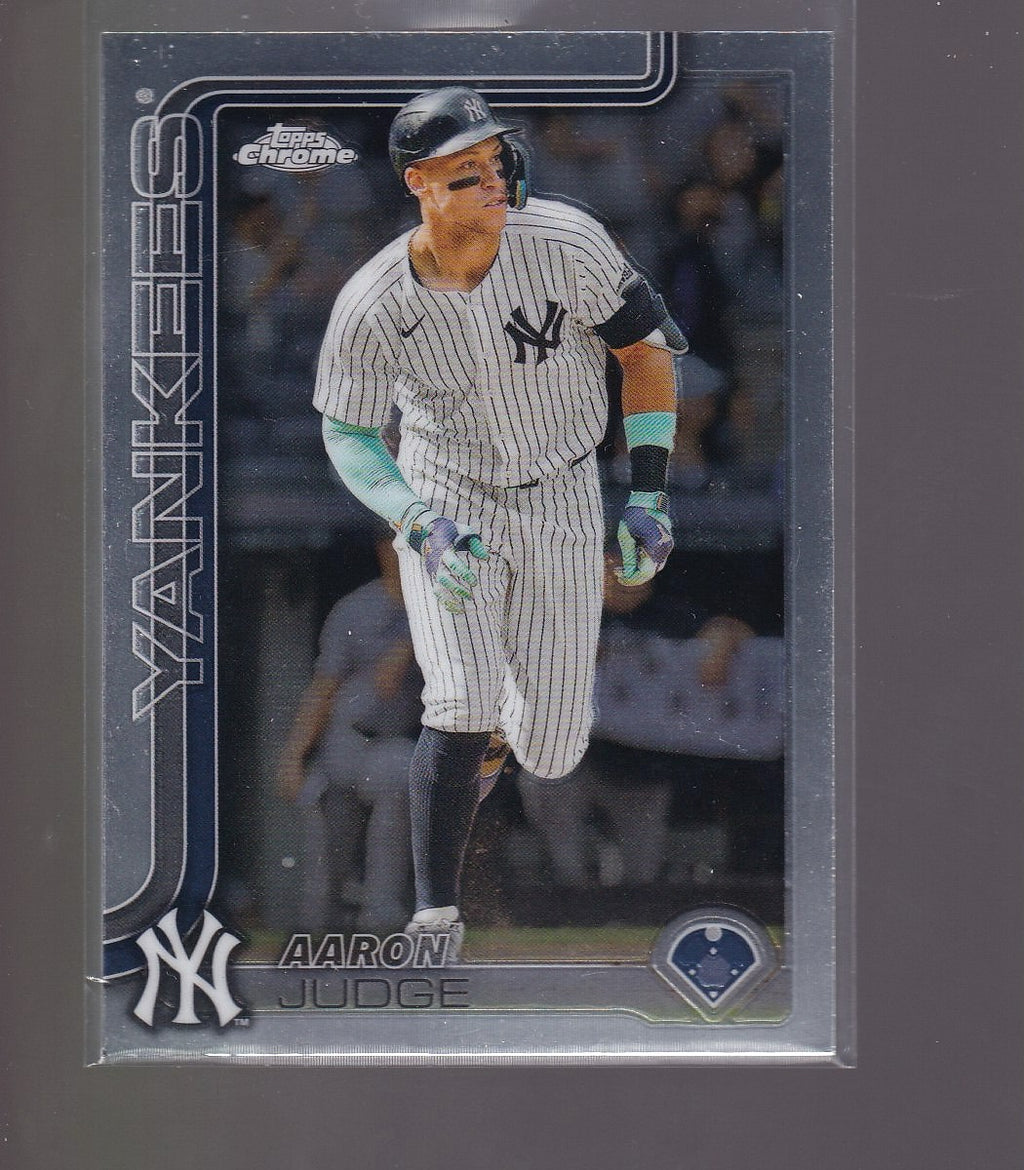 2025 Topps Chrome #99 Aaron Judge