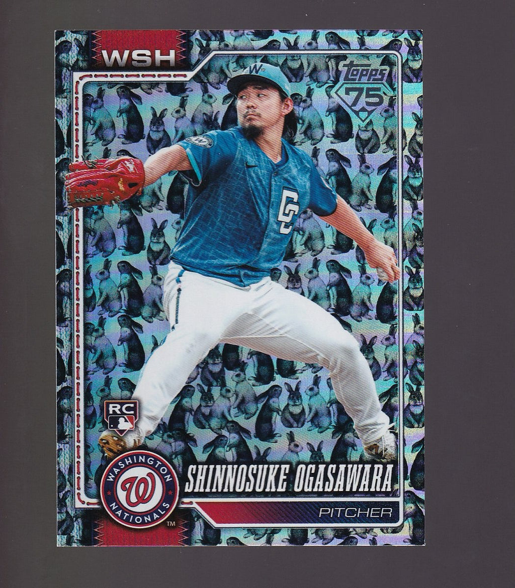 2026 Topps #32 Shinnosuke Ogasawara Holiday Rabbits